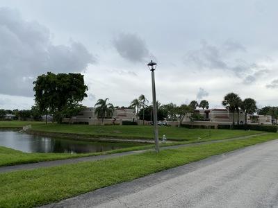 3900 Village Drive C, Delray Beach, Florida 33445, USA