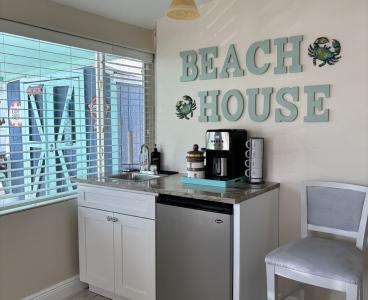 13200 Boca Ciega Ave, Madeira Beach, Florida 33708