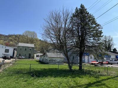 801 Gerry Lane, Madison, Indiana 47250