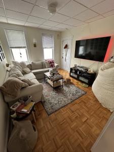 16 Lincoln St. #1, Boston, Massachusetts 02135, USA