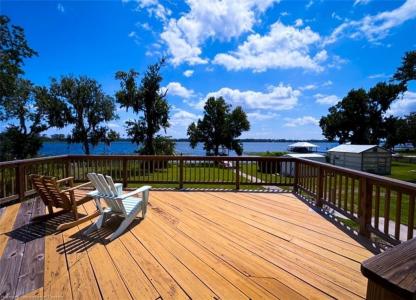 10 Placid Oaks Drive, Lake Placid, Florida 33852