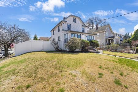 464 Riverside Avenue, Lyndhurst, NJ 07071, USA