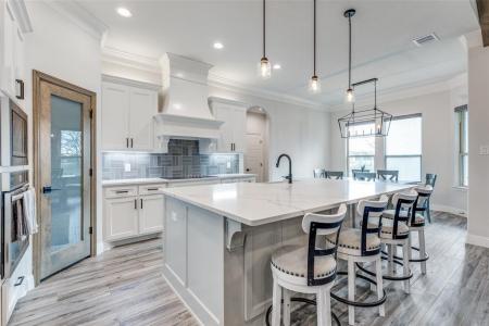 105 Clayton Crossing, Springtown, Texas 76082