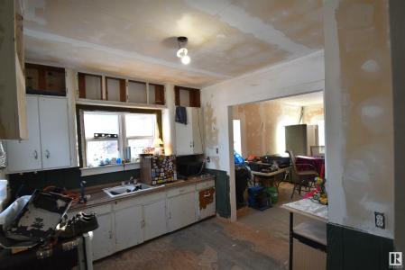 5207 PYROGY DRIVE, Glendon, Alberta T0A 1P0, Canada