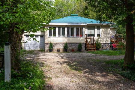 496 BERFORD LAKE ROAD, South Bruce Peninsula, אונטריו N0H 2T0, קנדה 