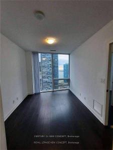 100 HARBOUR STREET, Toronto, Ontario M5J 0B5, Canada