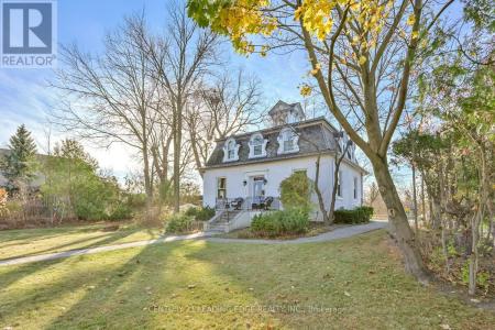 202 MAIN STREET NORTH, Markham (old Markham Village), Ontario L3P 1Y3, Kanada