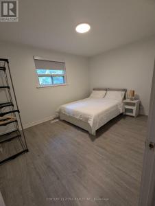 100 CROCKAMHILL DRIVE, Toronto (agincourt North), Ontario M1S 2L1, Canada