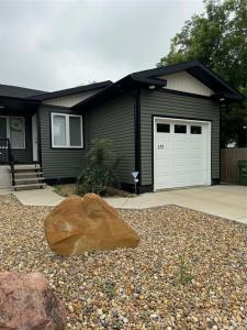 173 26TH STREET, Battleford, Saskatchewan S0M 0E0, Canada
