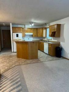 7A & 7B PEMBINA ROAD, Rainbow Lake, Alberta T0H 2N0, Canada