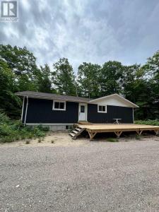 1 WAAGOSH MIIKAANS LANE, Christian Island 30 (beausoleil First Nation), Ontario L9M 0A9, Canada