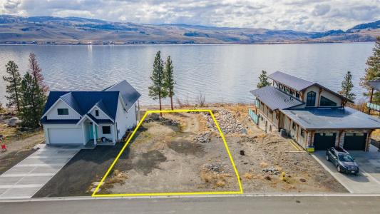 34 MONCK PARK ROAD, Merritt, קולומביה הבריטית V1K 0A1, קנדה