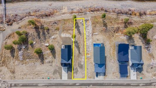 34 MONCK PARK ROAD, Merritt, קולומביה הבריטית V1K 0A1, קנדה