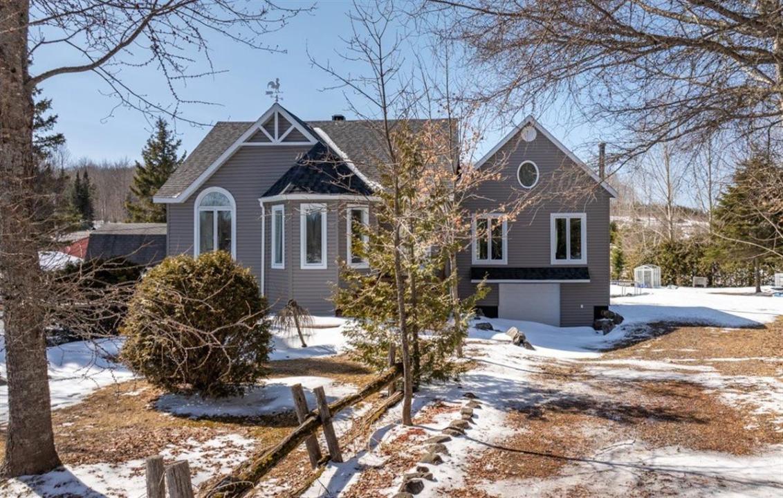 120 Rue Pelletier, Packington, Quebec G0L 1Z0, Canada