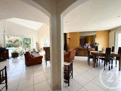 Sautron, Pays de la Loire 44880, France