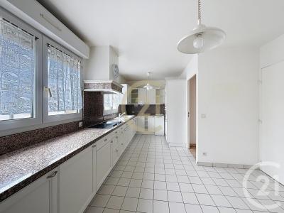 Nanterre, Île-de-France 92000, France