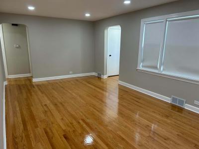 8841 Menard Avenue, Morton Grove, Illinois 60053, USA