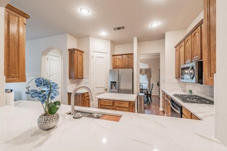 3321 Kendall LN, Irving, Teksas 75062, Amerika Birleşik Devletleri