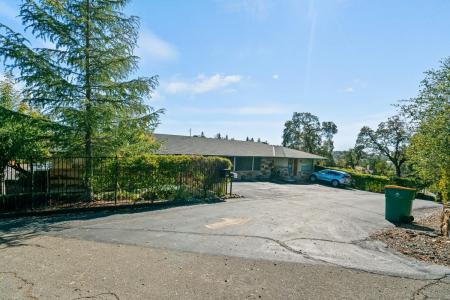 2828 Easy Street, Placerville, 加州 95667, 美國