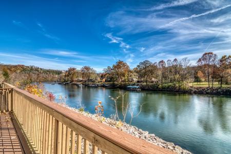 79 Anglers Pointe 2, Branson, Missouri 65616, USA