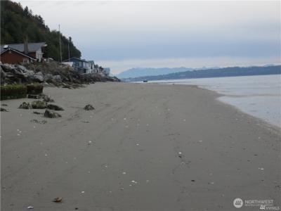 99 B Port Gardner Drive, Hat Island, Washington 98206