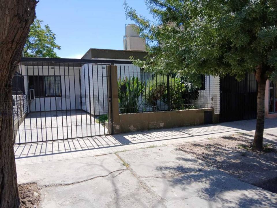 Godoy Cruz 759, Las Heras, Mendoza 5539, Argentinien