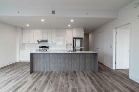 2805 Ch. Bates, Montréal (Côte-des-Neiges/Notre-Dame-de-Grâce), Québec H3S 1B5, Canada