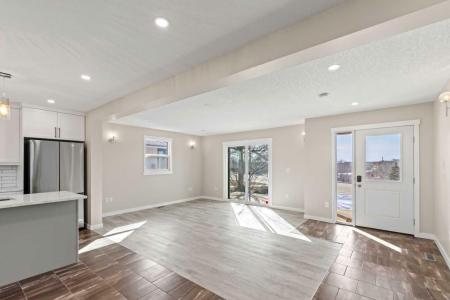 8805 102 STREET, Grande Prairie, 阿爾伯塔 T8V 2S6, 加拿大