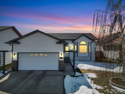 5617 PARK STREET, Blackfalds, Alberta T0M 0J0, Canada