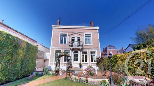 St Quentin, Picardie 02100, France