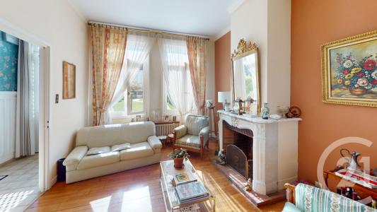 St Quentin, Picardie 02100, France