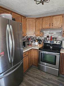 304 10th Avenue, Edgemont, South Dakota 57735