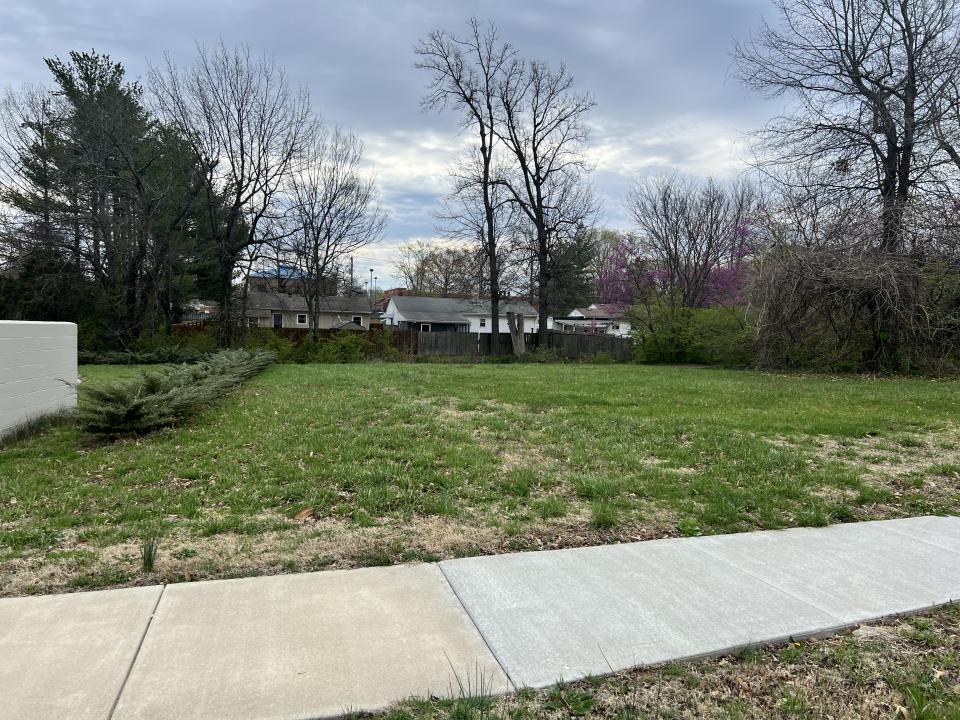 000 S Orchard Drive, Carbondale, Illinois 62901, Estados Unidos