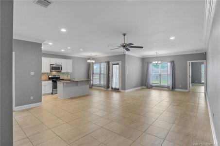 230 Aston Lane, Sulphur, Louisiana 70665