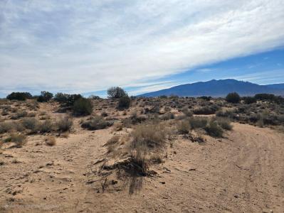 4824 Frontier Rd NE, Rio Rancho, ニューメキシコ 87144, アメリカ合衆国