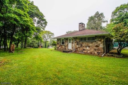 1668 County Rd 565, Vernon, New Jersey 07461