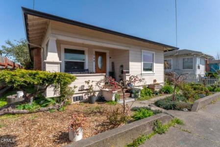 144 Harrison Street, Fort Bragg, California 95437