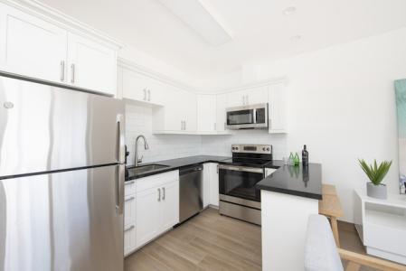 SEA MIST CONDOS UNIT 201 - DEVELOPER FINANCING, West Bay, Grand Cayman, Isole Cayman