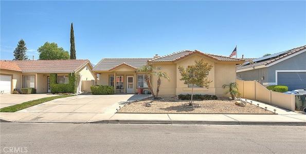 1264 Alderwood Lane, Mentone, カリフォルニア 92359, アメリカ合衆国