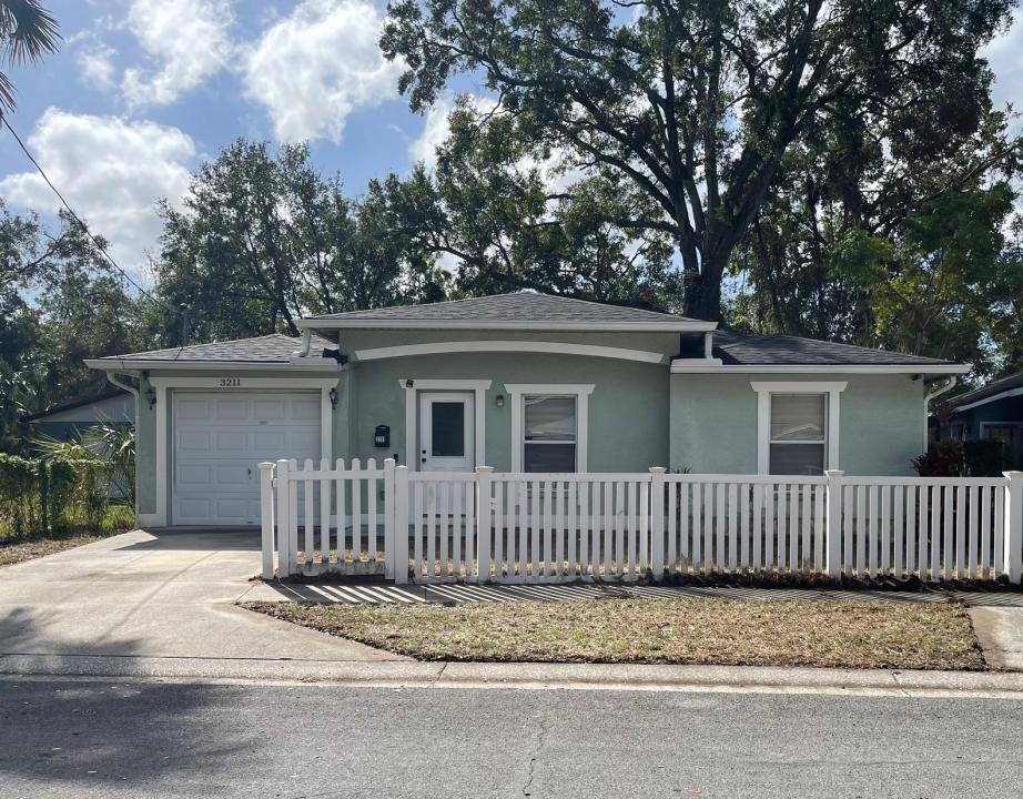 3211 E 23RD AVE, Tampa, Florida 33605, HOA KỲ