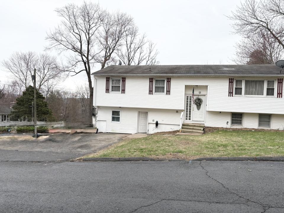 13 Pleasant View Avenue, Watertown, Connecticut 06779
