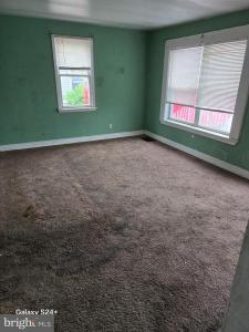 255 Elizabeth Ave, Paulsboro, New Jersey 08066, USA