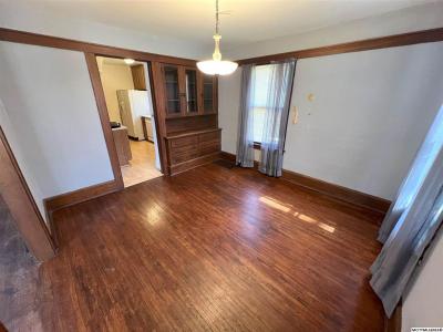 5 Willow Dr, Mason City, Iowa 50401, USA