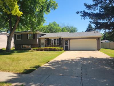 2106 N Jay Street, Aberdeen, SD 57401, USA