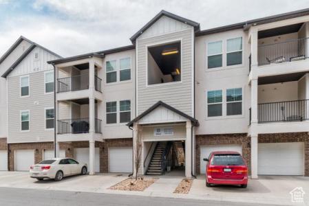 883 N VAN DYNE DR B102, Saratoga Springs, Utah 84045, États-Unis