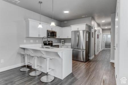 883 N VAN DYNE DR B102, Saratoga Springs, Utah 84045, États-Unis