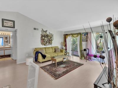 2440 NW 33rd St , 1812, Oakland Park, Florida 33309, Estados Unidos