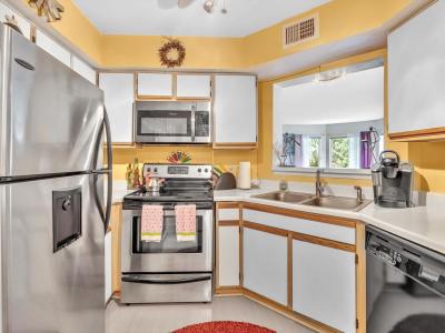 2440 NW 33rd St , 1812, Oakland Park, Florida 33309, Estados Unidos