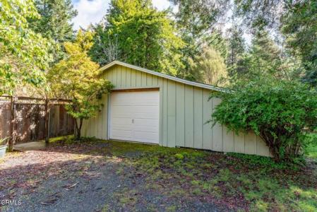 41600 Comptche Ukiah Road, Mendocino, California 95460