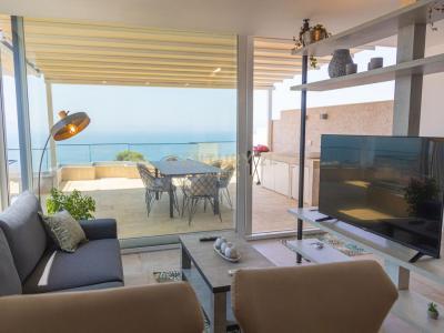 Rruga e Konomojave, Vlorë, Albania